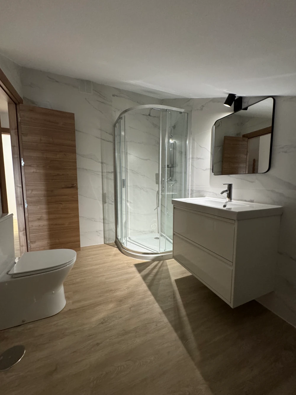 CUARTO DE BAÑO